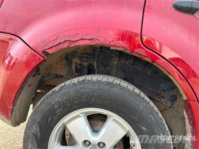 Ford Escape XLT AWD SUV سيارات