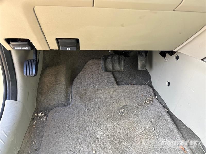 Ford Escape XLT SUV Biler