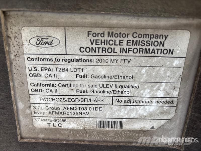 Ford Escape XLT SUV Biler