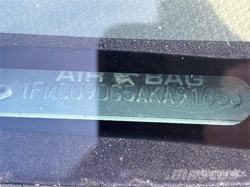 Ford Escape XLT SUV Biler