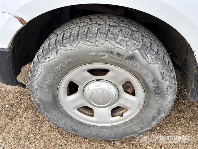 Ford Expedition 4WD SUV سيارات