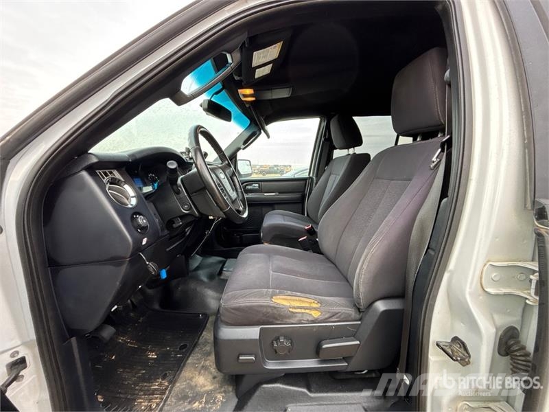 Ford Expedition 4WD SUV سيارات