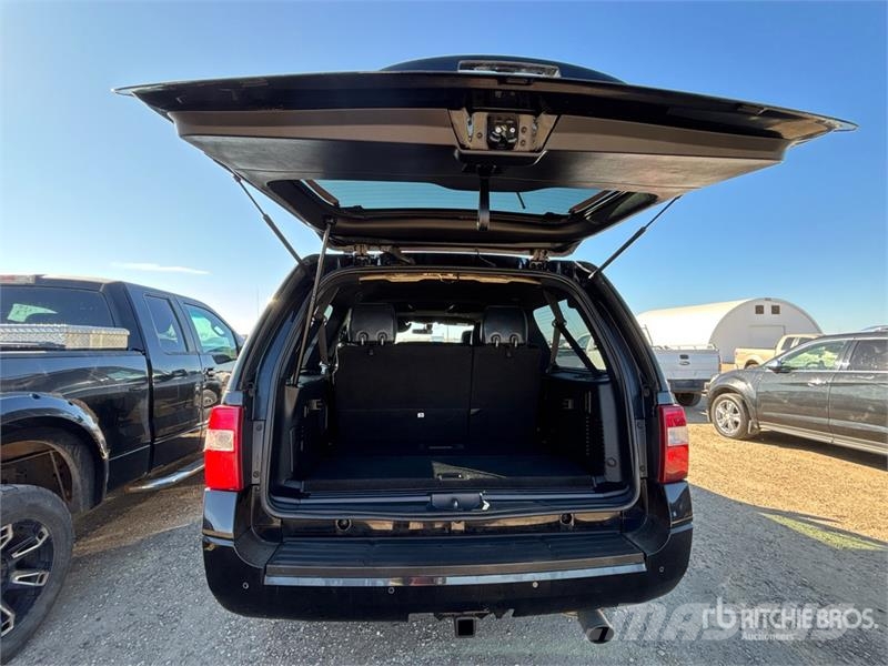 Ford Expedition Limited Max SUV Voiture