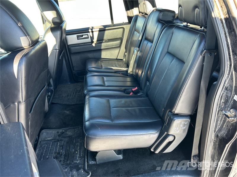 Ford Expedition Limited 4WD SUV Henkilöautot