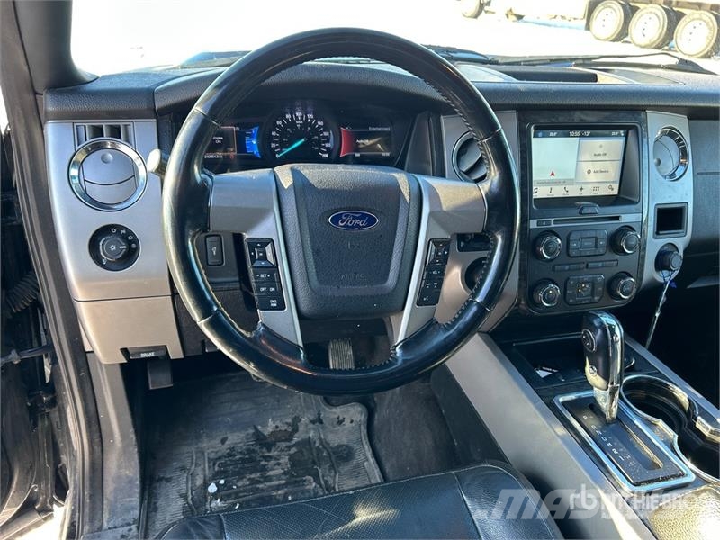 Ford Expedition Limited 4WD SUV Henkilöautot