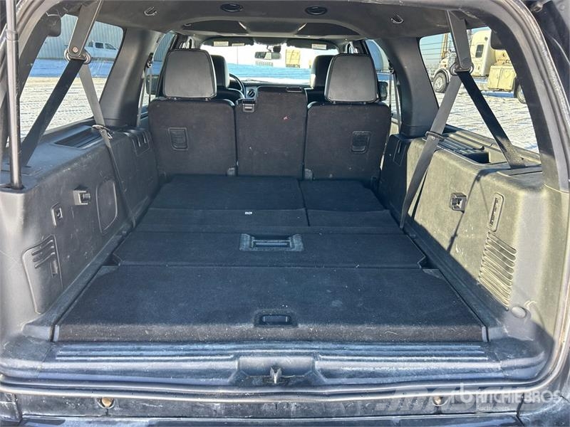 Ford Expedition Limited 4WD SUV Henkilöautot