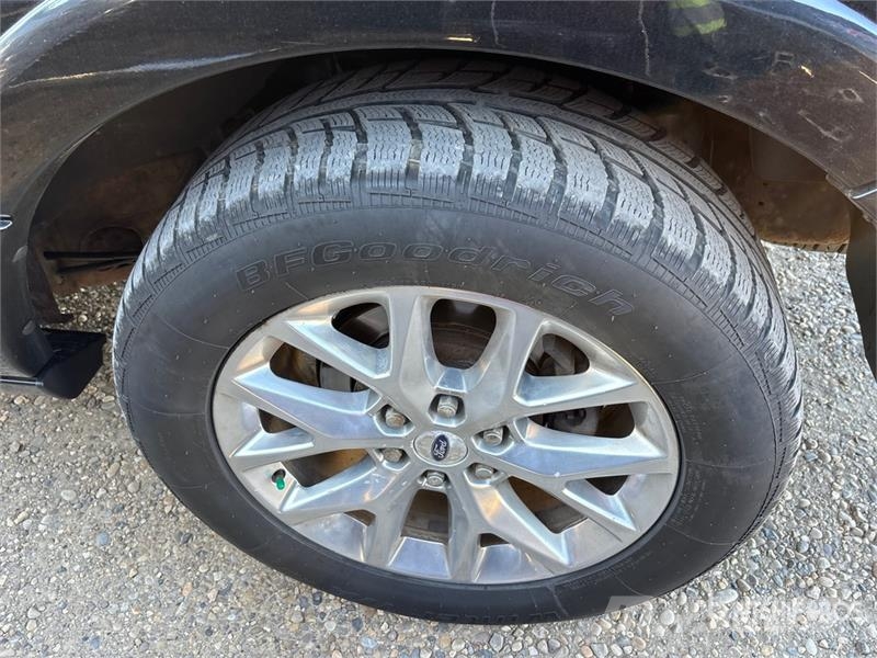 Ford Expedition Limited Max SUV Voiture