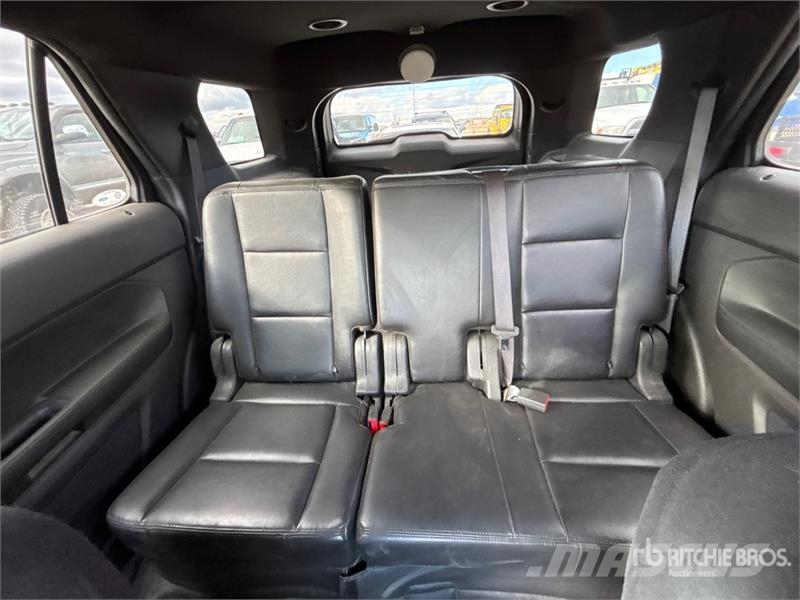 Ford Explorer Carros