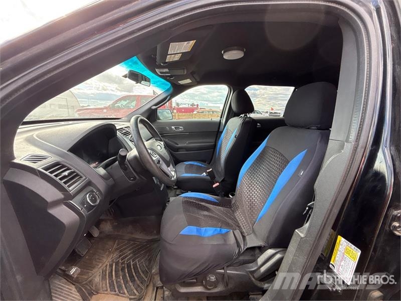 Ford Explorer Carros