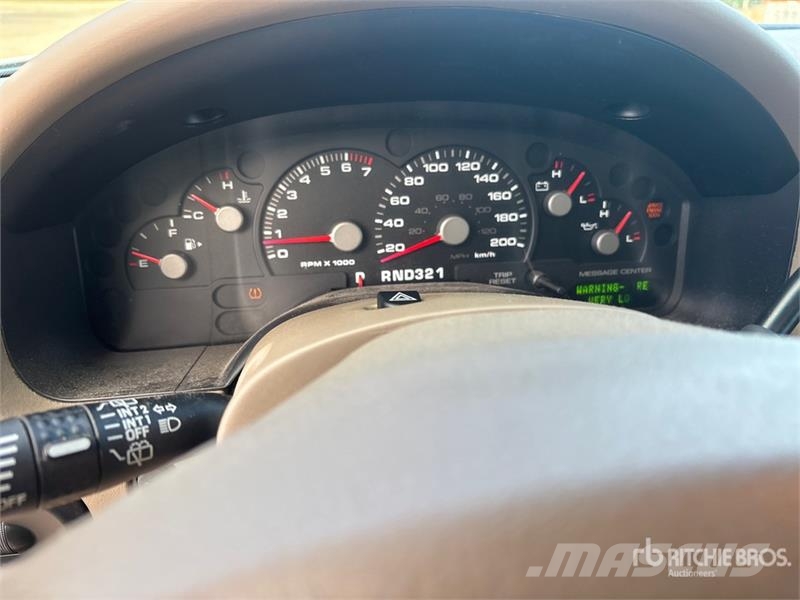 Ford Explorer Personbilar