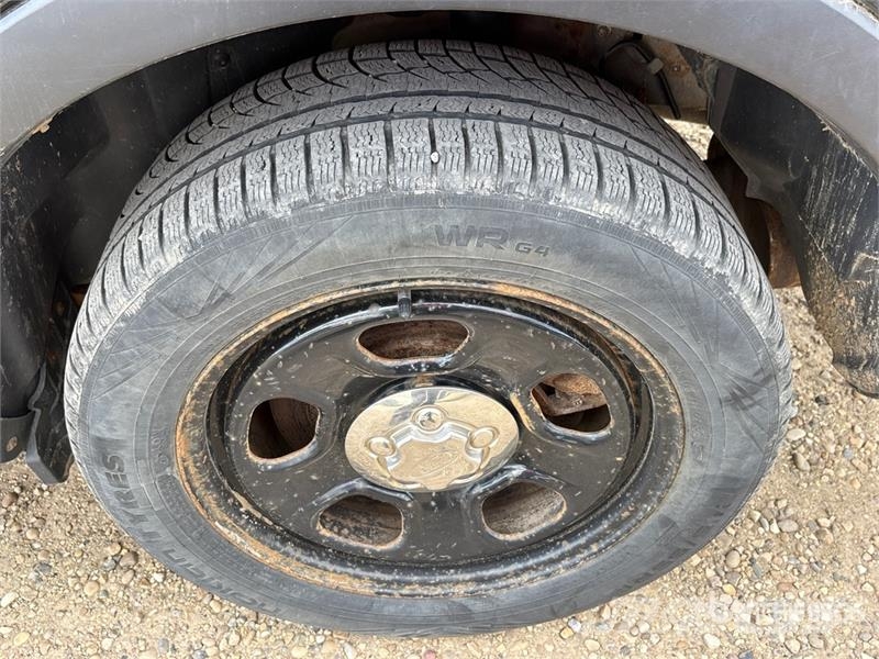 Ford Explorer Carros