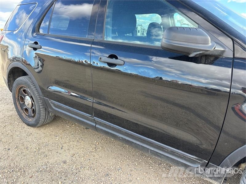 Ford Explorer Carros