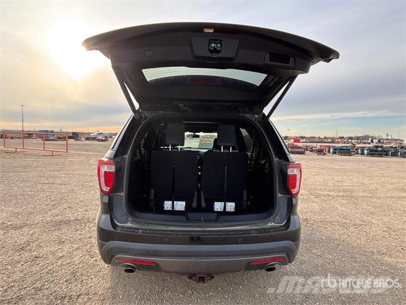 Ford Explorer Personbiler
