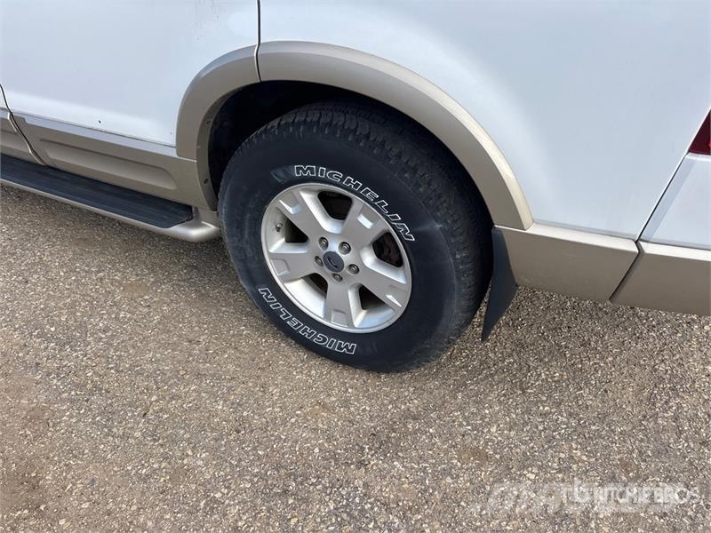 Ford Explorer Personbilar