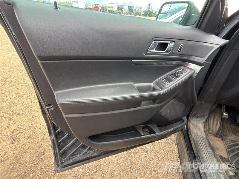 Ford Explorer Carros