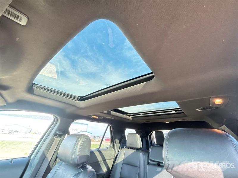 Ford Explorer Auto