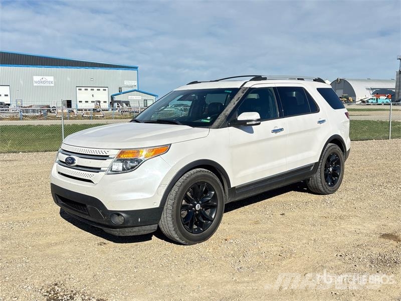 Ford Explorer Auto