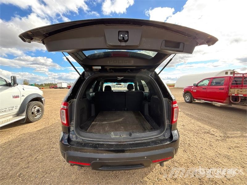 Ford Explorer Carros