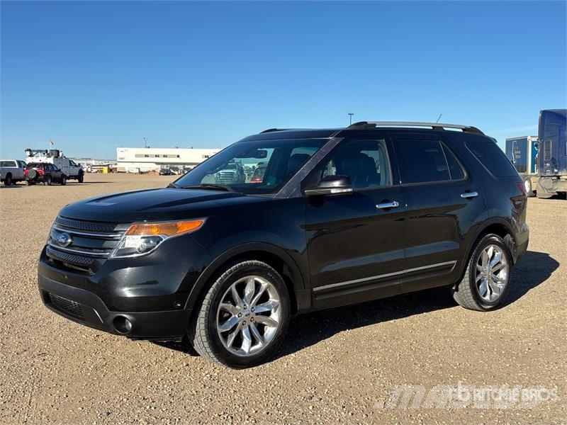 Ford Explorer Voiture