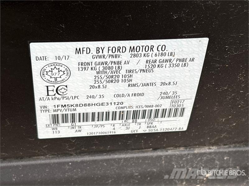 Ford Explorer Voiture