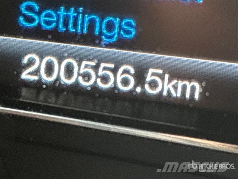 Ford Explorer Voiture