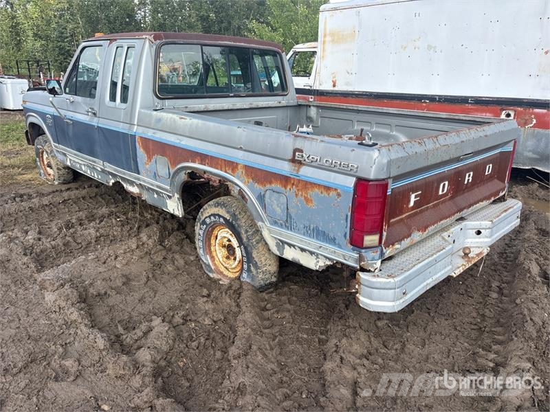 Ford F-150 4x2 Extended Cab Pickup (Inoperable) Άλλα Vans