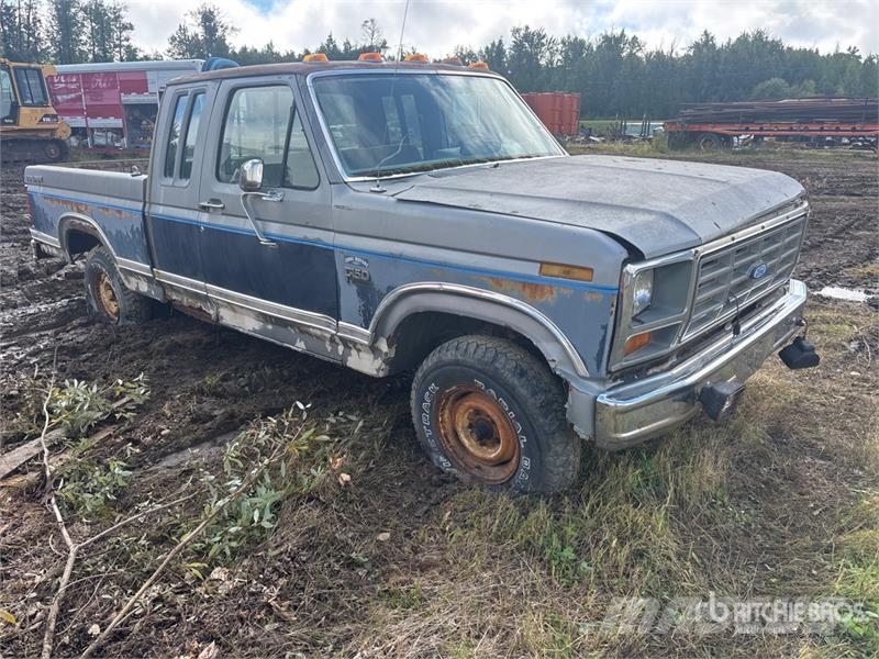 Ford F-150 4x2 Extended Cab Pickup (Inoperable) Άλλα Vans