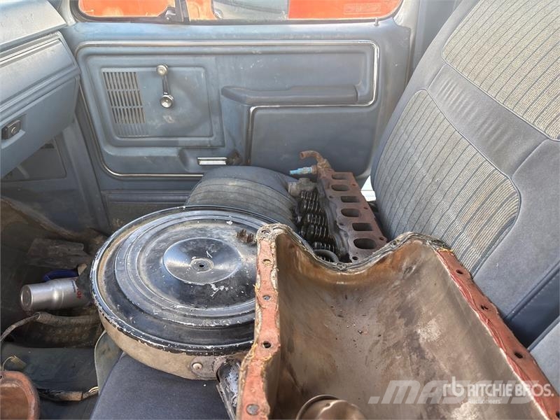Ford F-150 4x2 Extended Cab Pickup (Inoperable) Άλλα Vans