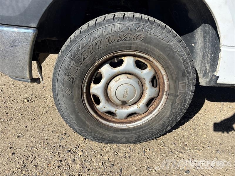 Ford F-150 4x2 Pickup Прочие фургоны