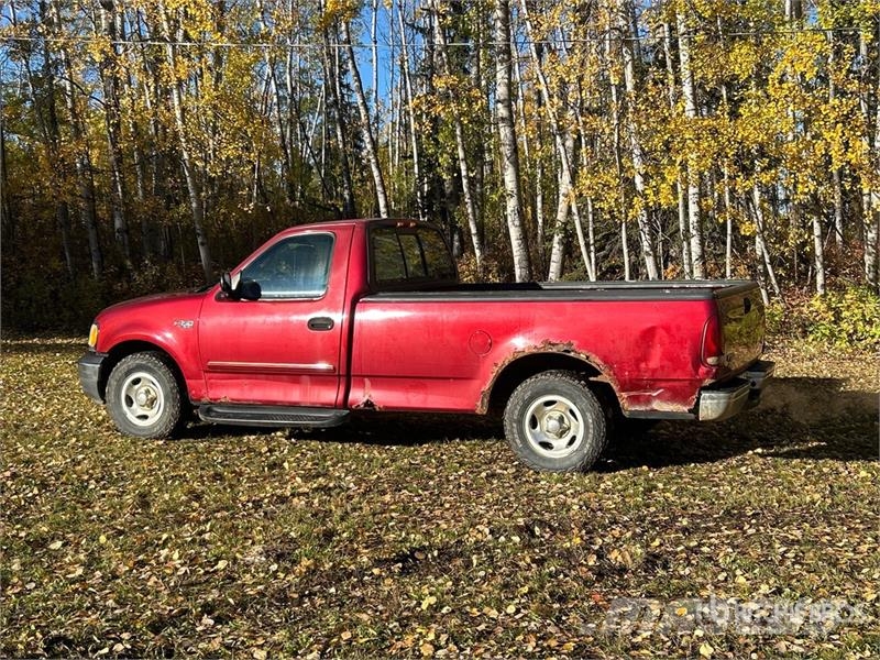 Ford F-150 4x2 Pickup Andre varebiler