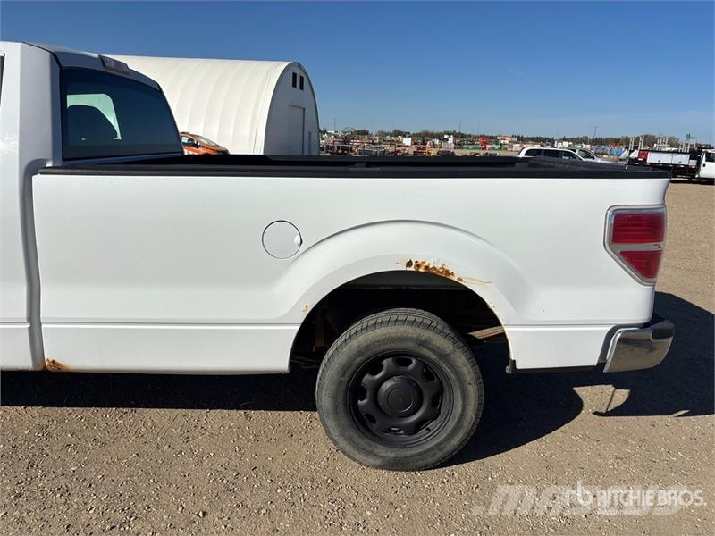 Ford F-150 4x2 Pickup Прочие фургоны