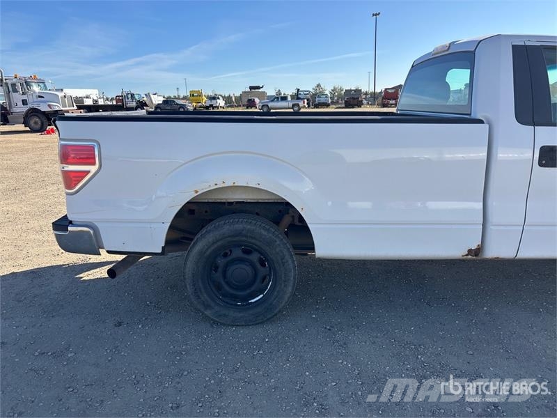 Ford F-150 4x2 Pickup Прочие фургоны