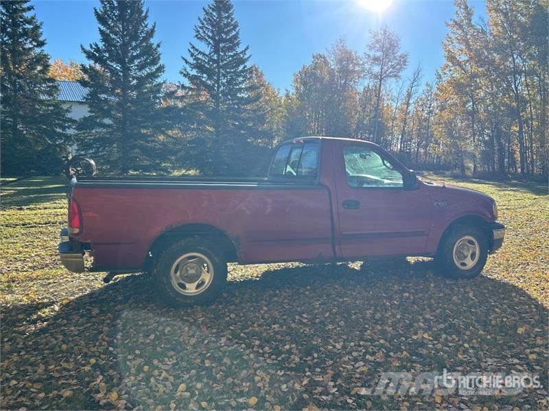 Ford F-150 4x2 Pickup Andre varebiler