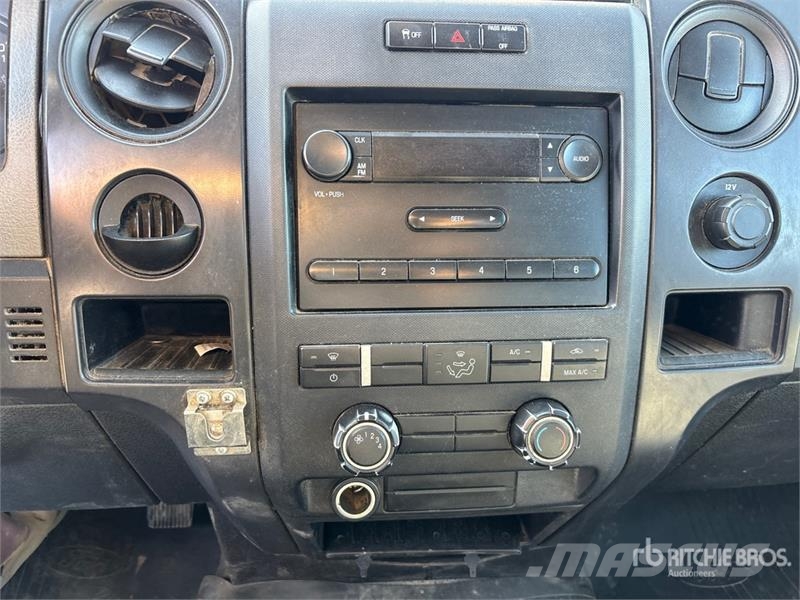 Ford F-150 4x2 Pickup Прочие фургоны