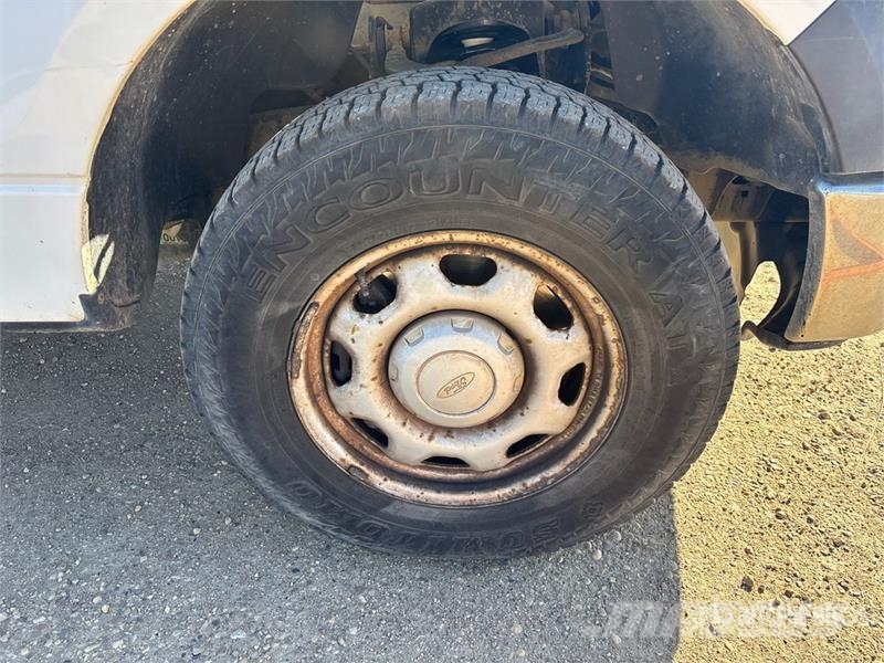 Ford F-150 4x2 Pickup Прочие фургоны