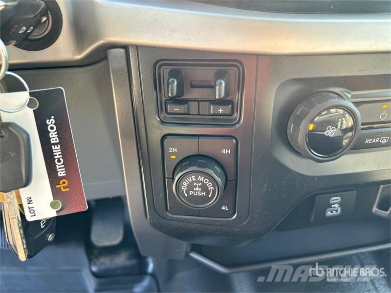 Ford F-150 4x4 Crew Cab Pickup Άλλα Vans