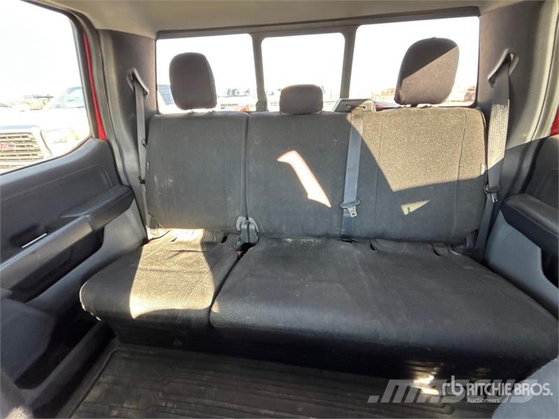 Ford F-150 4x4 Crew Cab Pickup Muu