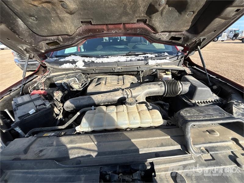 Ford F-150 4x4 Crew Cab Pickup Muu