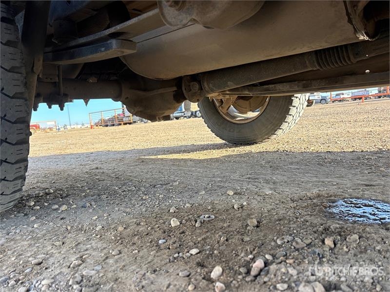 Ford F-150 4x4 Crew Cab Pickup Muu