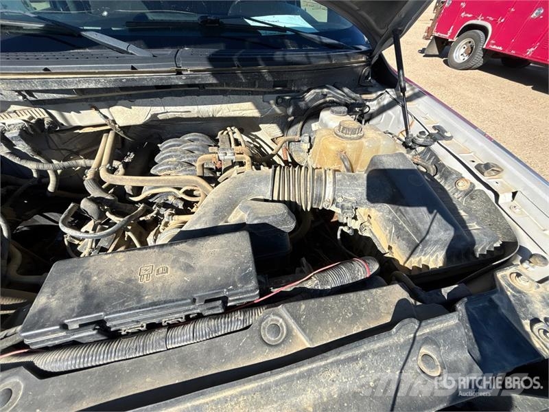 Ford F-150 4x4 Crew Cab Pickup Other