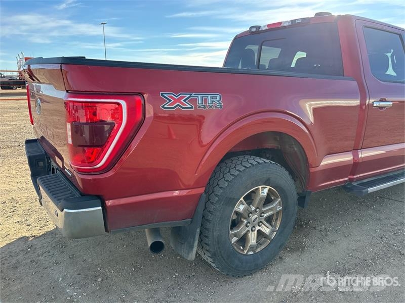 Ford F-150 4x4 Crew Cab Pickup Muu