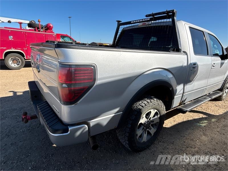 Ford F-150 4x4 Crew Cab Pickup Other