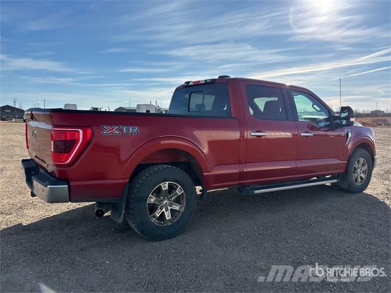 Ford F-150 4x4 Crew Cab Pickup Muu