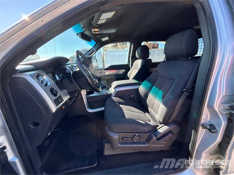 Ford F-150 4x4 Crew Cab Pickup Other
