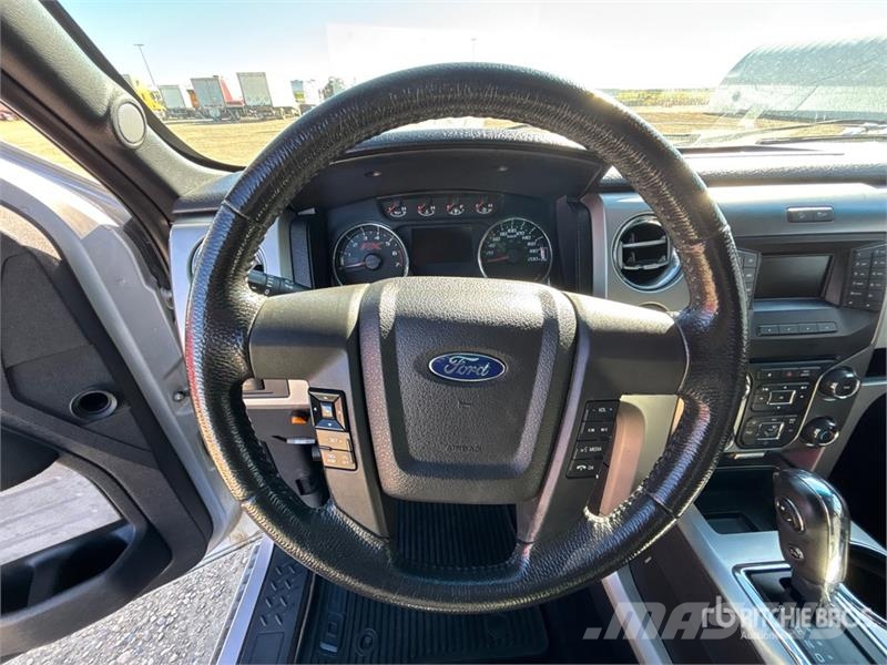 Ford F-150 4x4 Crew Cab Pickup Other