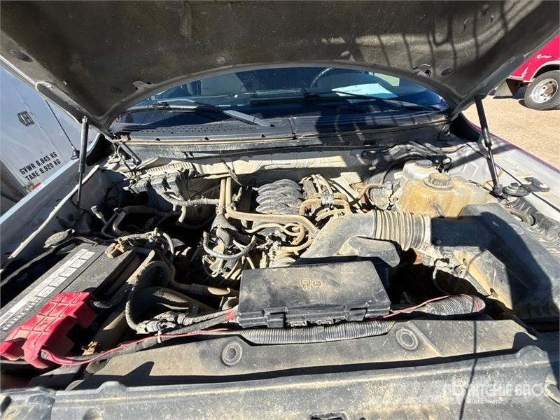Ford F-150 4x4 Crew Cab Pickup Other
