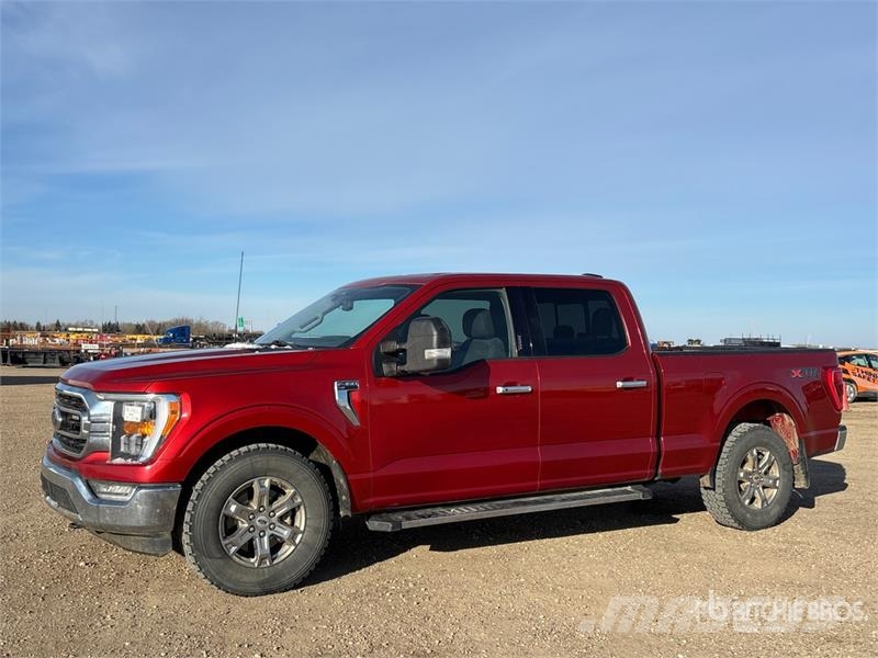 Ford F-150 4x4 Crew Cab Pickup Muu