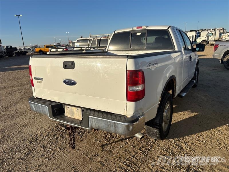 Ford F-150 4x4 Extended Cab Pickup 其他