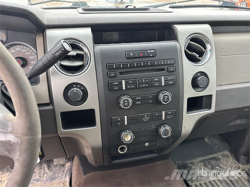 Ford F-150 4x4 Extended Cab Pickup Muu