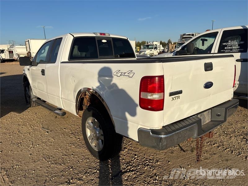 Ford F-150 4x4 Extended Cab Pickup 其他